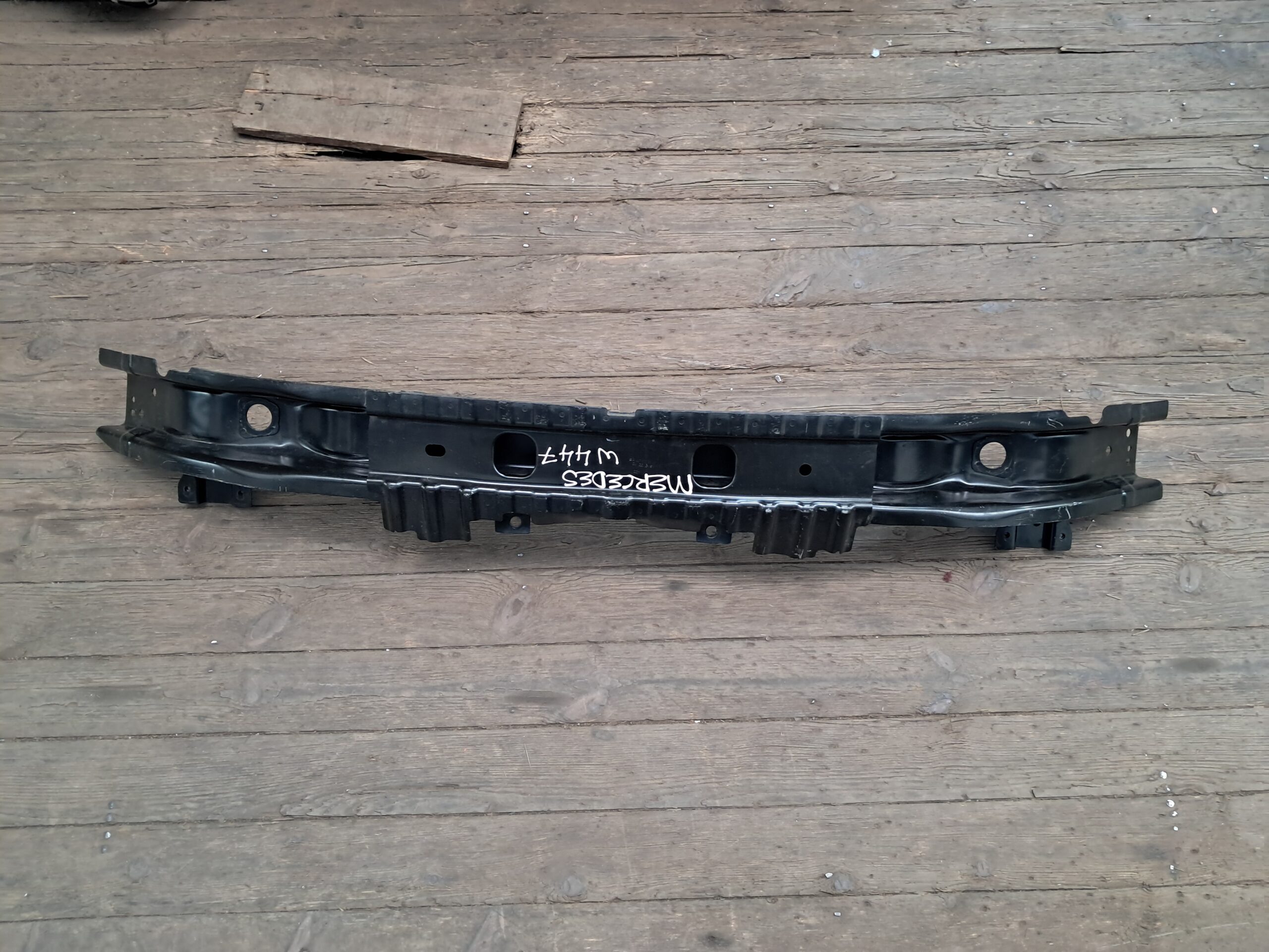 Mercedes-Benz V Class W447 Front Stiffener