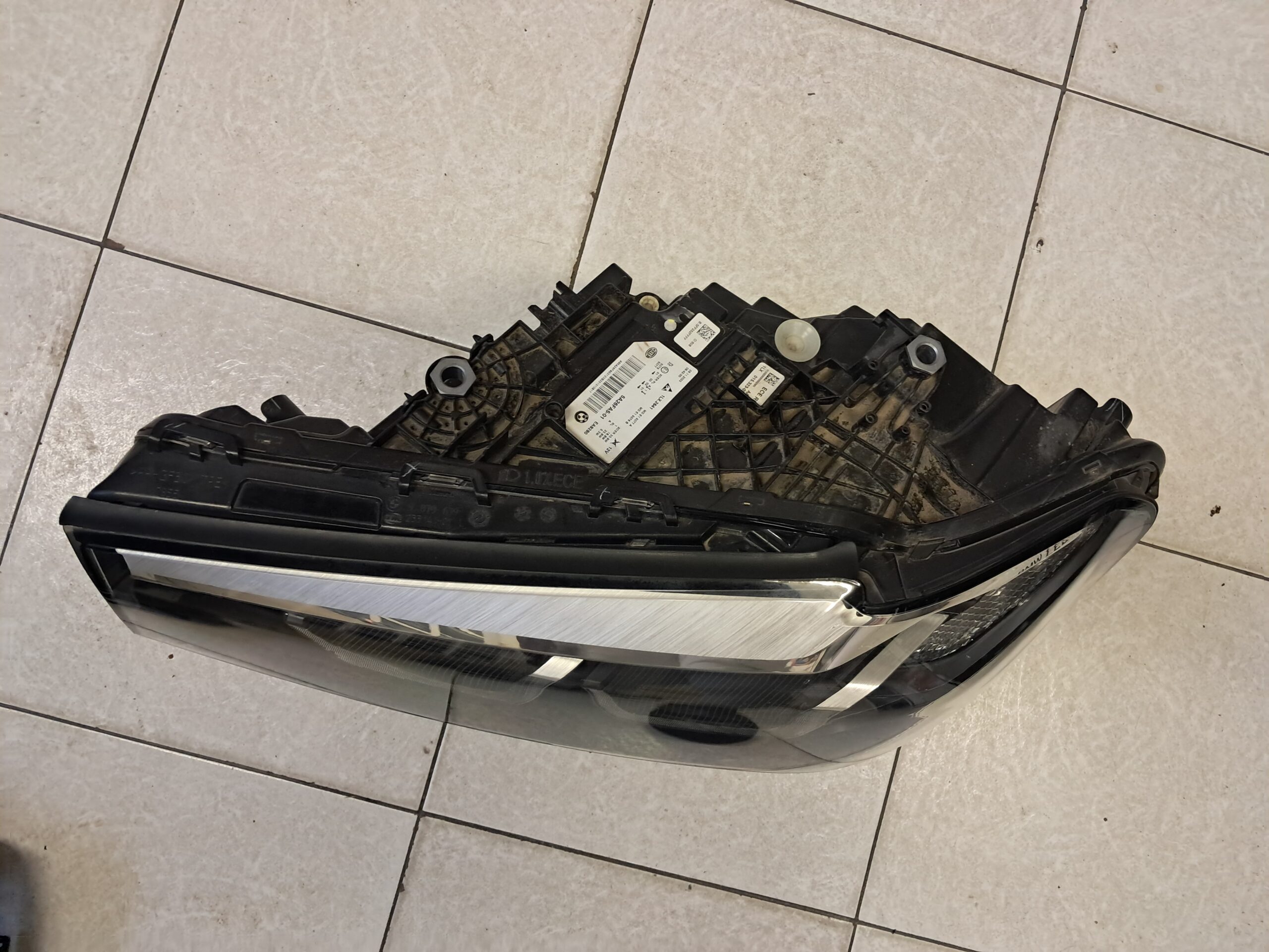BMW 5 Series G30 LCI Headlight