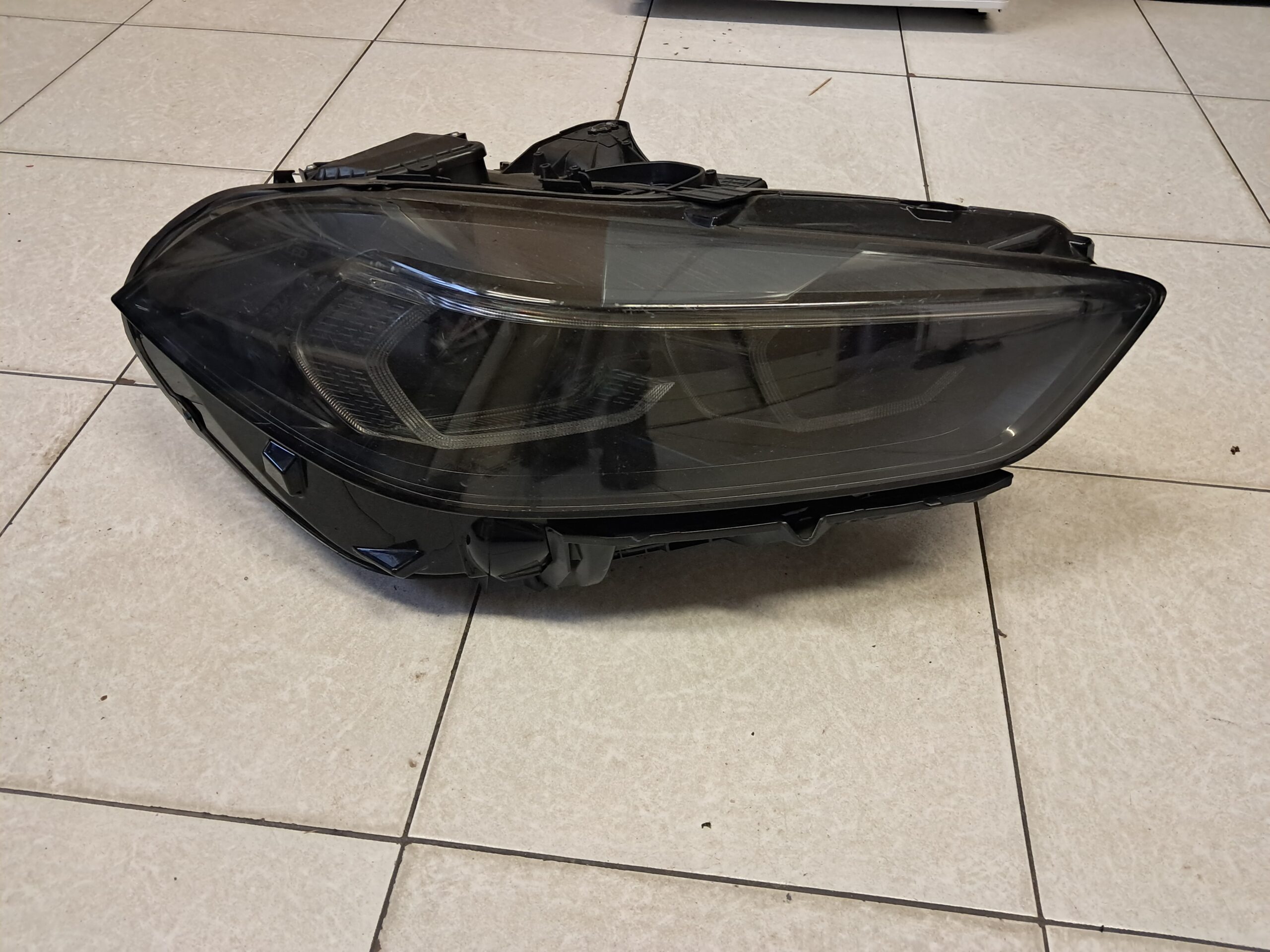 BMW 1 Series F40 Black Edition Headlight