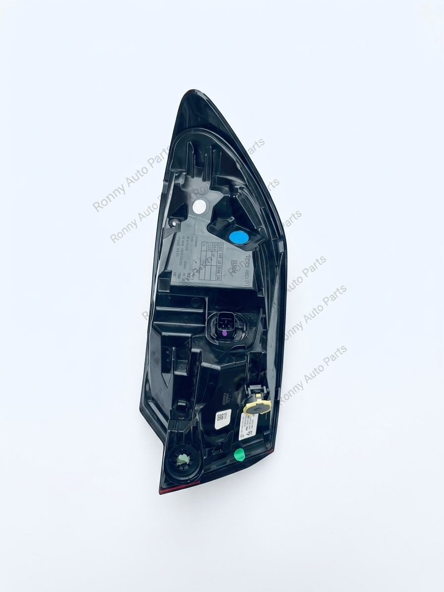 BMW 1 Series F70 Taillight